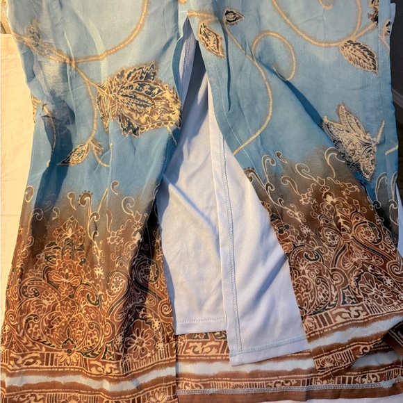 Rampage Long Spaghetti Strap Dress Bohemian Indian Pattern Very Elegant Size 3 - Picture 2 of 6